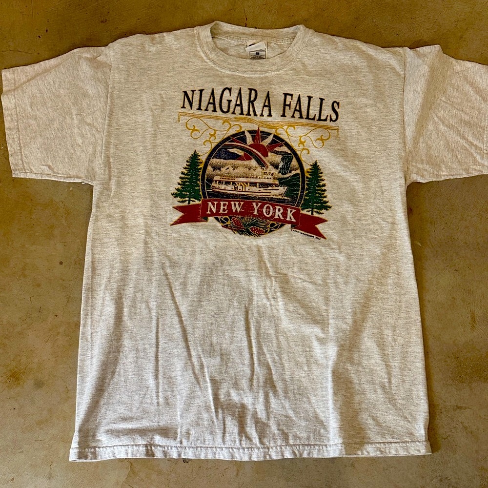 Vintage ‘96 Niagra Falls New York Shirt Made in USA